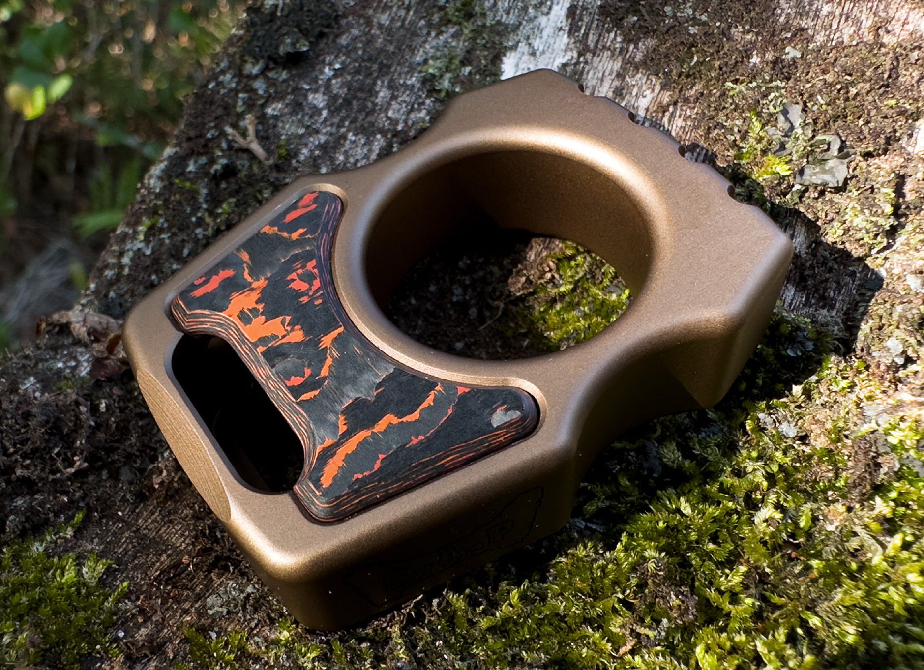 Mars Valley Fat Carbon Inlay for Customization Brass Knuckles EDC 1