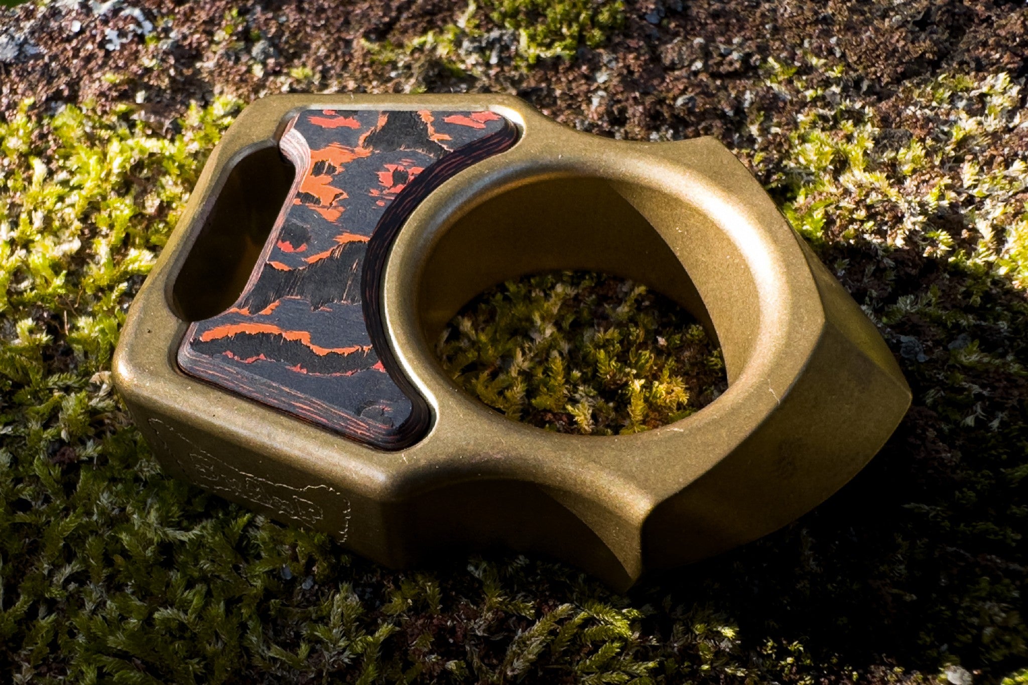 Mars Valley Fat Carbon Inlay for Customization Brass Knuckles EDC 6
