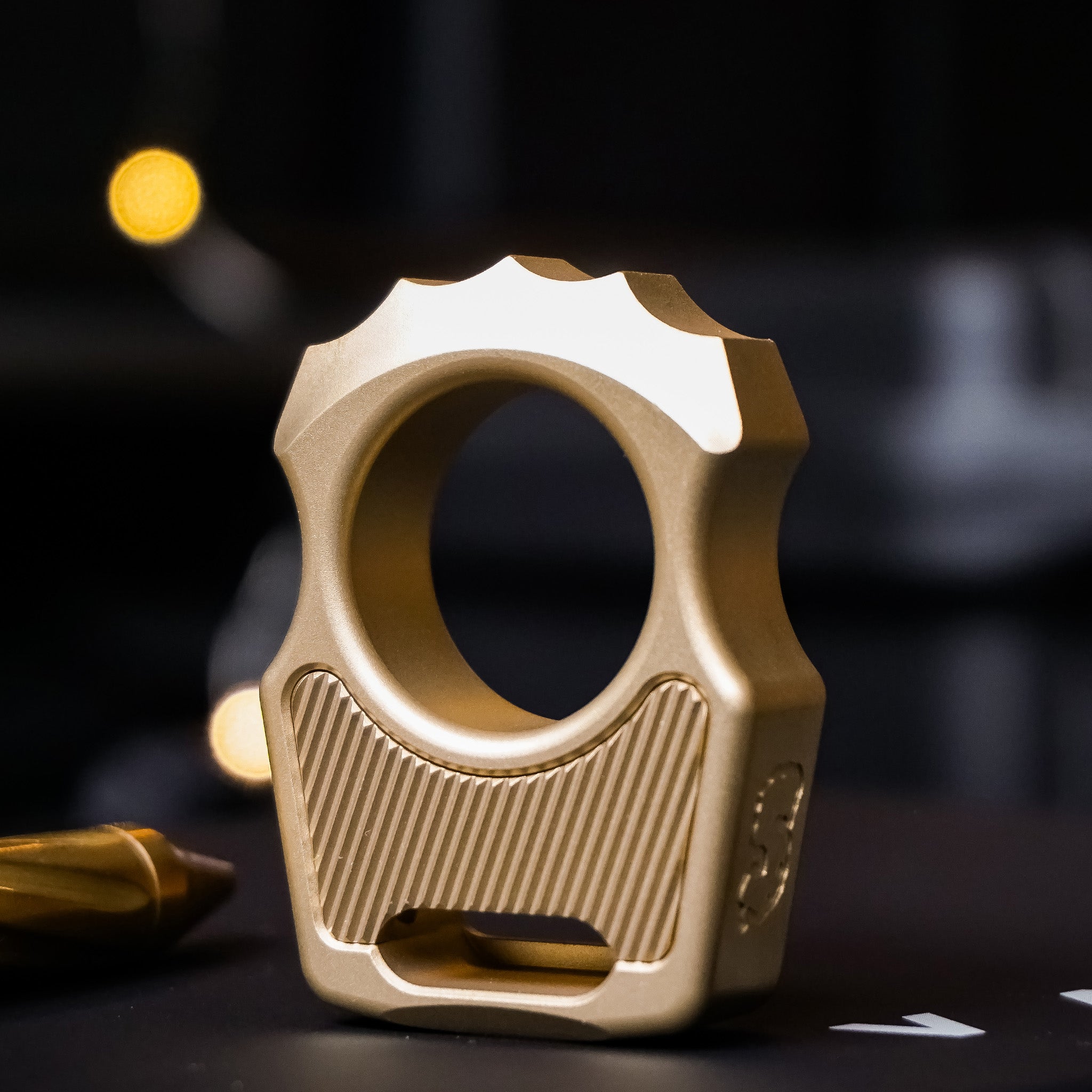 Set of Brass Knucks Edc Swampy Alligator & Replaceable Brass Inlay Diagonal Lines Pattern