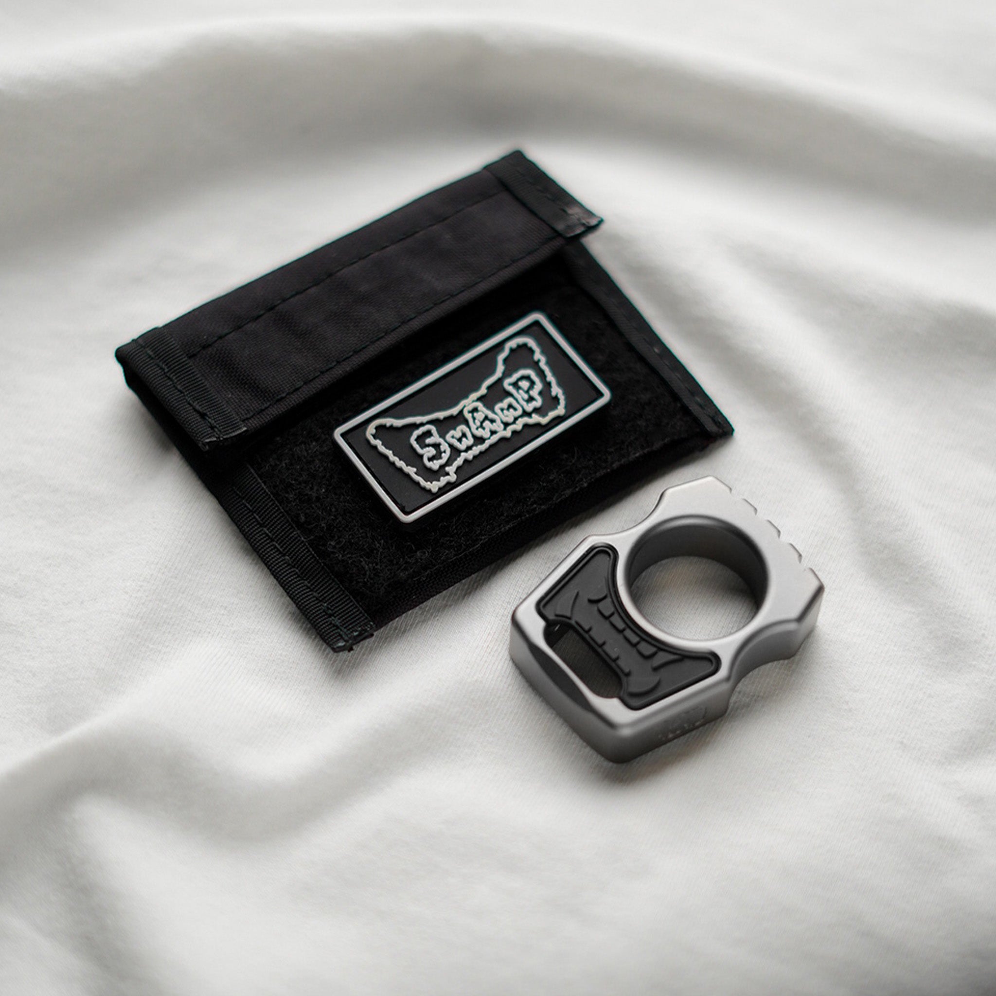 Set of Titanium Edc Knucks Swampy Whale & Replaceable Black Aluminum Inlay Mengu Mempo