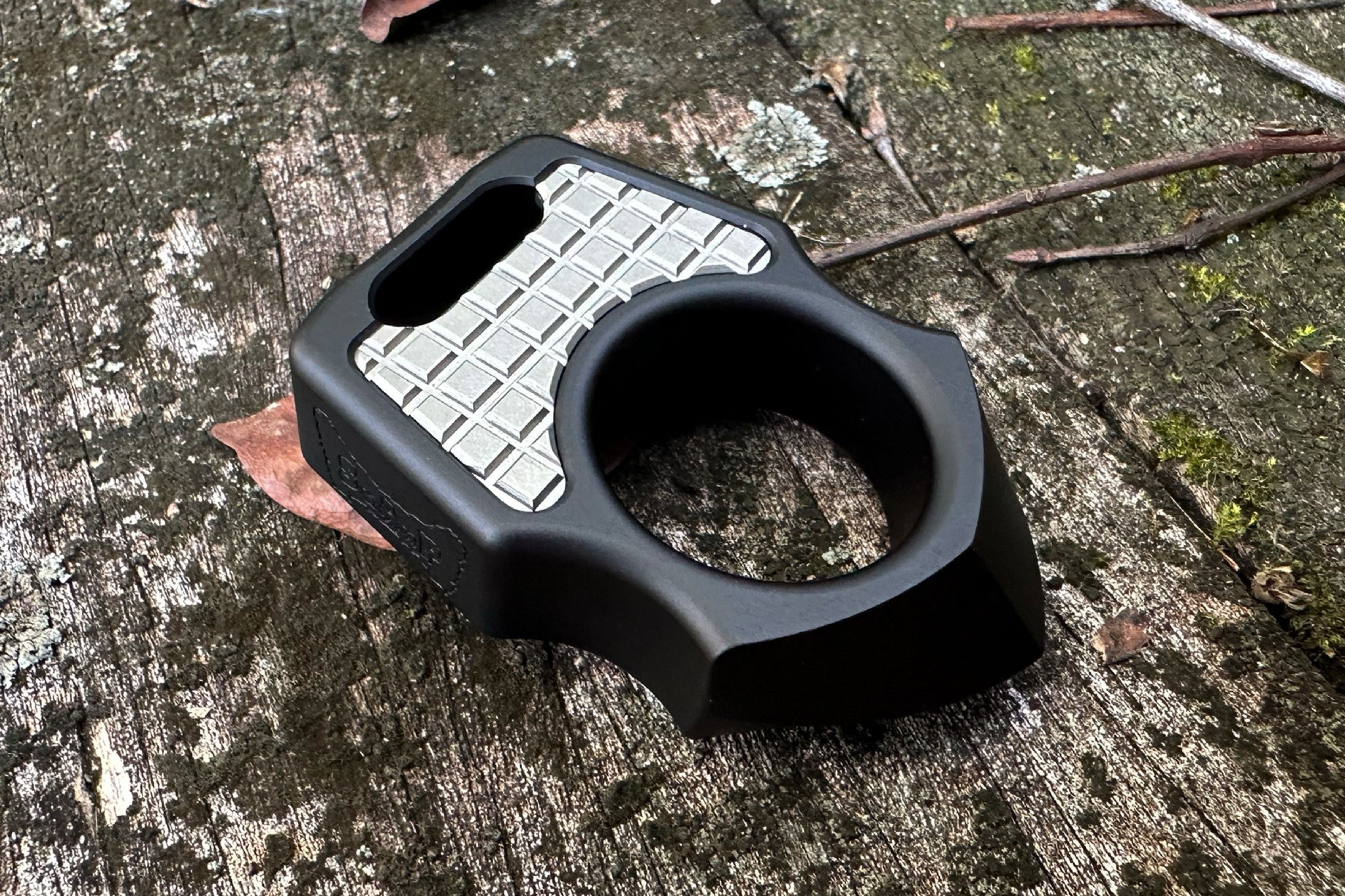 Titanium Inlay Relief Square Pattern for Personalization EDC Knuckle 3